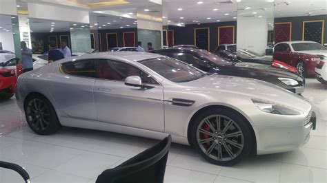 This Is the Best Feature Of The Aston Martin Rapide