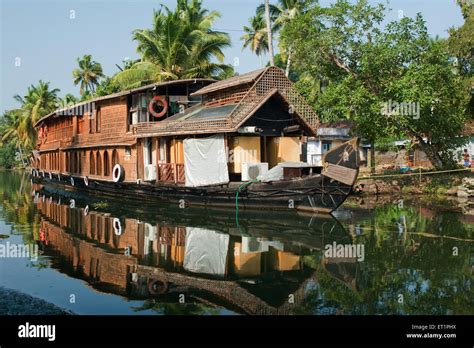 Backwaters Del Kerala Di Viaggio Della Casa Galleggiante Immagini E