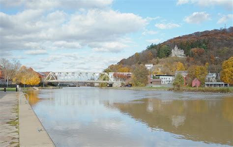 Champlain Canal At Whitehall Ny Champlain Canal Is 60 Mile Flickr