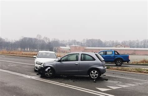 Incidente A Venaria Scontro Fra Tre Auto Disagi Al Traffico Foto