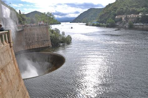 C Rdoba Denuncian Contaminaci N En Los Afluentes Del Dique San Roque