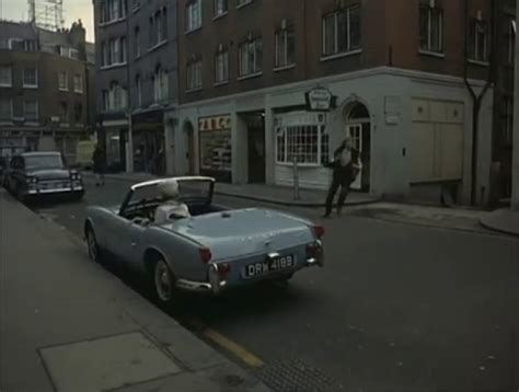 Imcdb Org Triumph Spitfire In James Tont Operazione D U E