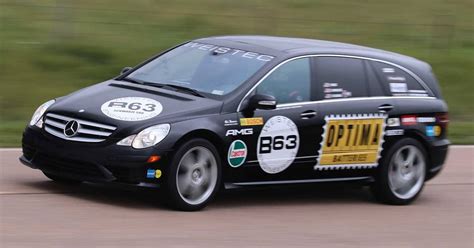 Mercedes R63 AMG Becomes the Fastest Minivan | CarSwitch