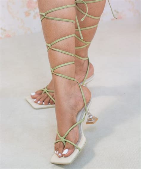 Tie Up Sandals For Fashion Forward Feet Laydeez