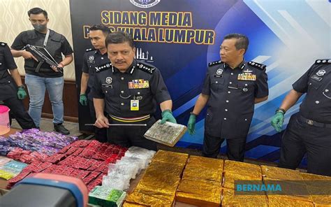 BERNAMA POLIS TUMPAS TIGA SINDIKET EDAR DADAH LIBAT RAMPASAN BERNILAI