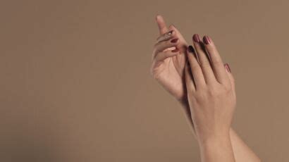 DIY faire son vernis à ongles maison Femme Actuelle Le MAG