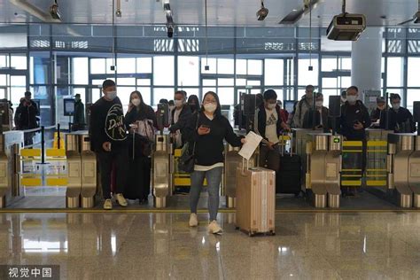 走出疫情阴霾，提振各界信心，通关让香港旅游业看到曙光内地旅客零售