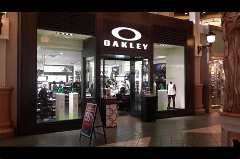 Oakley Black Friday 2024 | Ad, Deals & Sales Guide