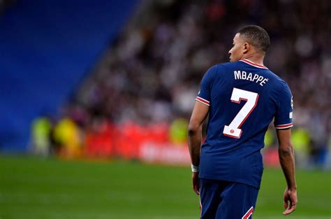 Ibunda Kylian Mbappe Matre Real Madrid Berpikir Ulang Bolaskor