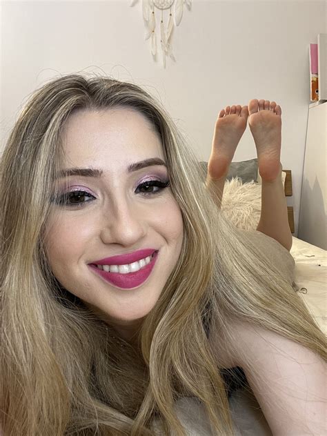 Tw Pornstars Diana Feet 👑of Top 0 9 Twitter 🚨giveaway🚨 I Will Give