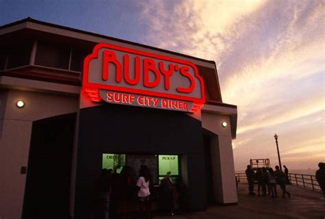 Rubys Diner Restaurant 1 Main St 1 Huntington Beach Ca 92648 Usa