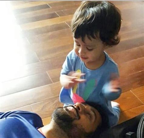 MS Dhoni, daughter Ziva’s adorable moment clicked by mom Sakshi, see ...