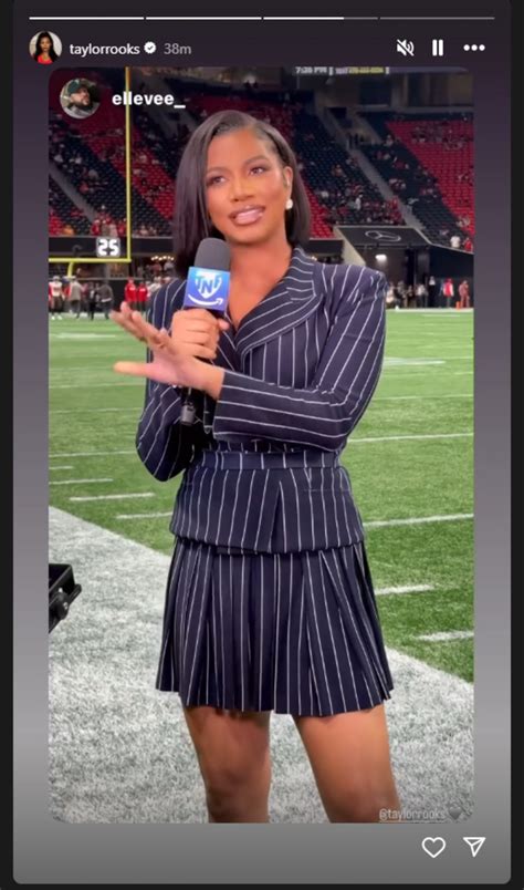 Nfl Reporter Taylor Rooks Shows Off Outfit For Buccaneers Falcons