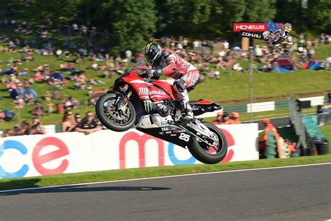 BSB 2015 Cadwell Park Images Gallery B MCNews Au