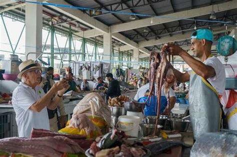 Mercado de Sauces 9 atrae a turistas de Estados Unidos Guía Guayaquil