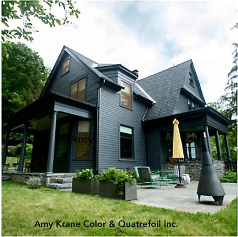 Tottenham: [View 18+] Exterior Paint Colors Modern Black And White ...