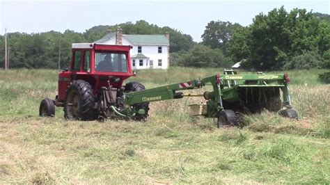 Massey Ferguson 1105 And Krone 2801cv Cutting Hay First Cut 2019 Part 2 Youtube