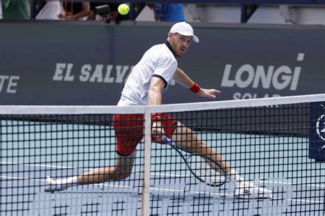 Nicolás Jarry vs Daniil Medvedev cuándo juegan y dónde ver el partido