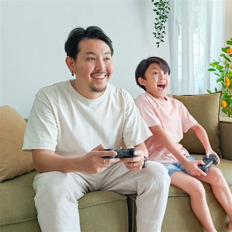 Game on mum and dad – researchers call on parents to discuss their ...