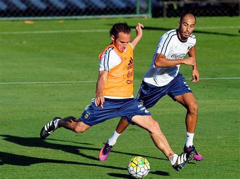 En Belo Horizonte Argentina Se Entrena Con Vistas Al Clásico Ante Brasil Infobae