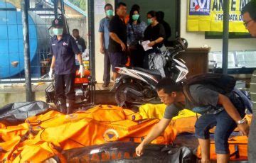 Asciende A Cifra De Muertos Por Tsunami En Indonesia