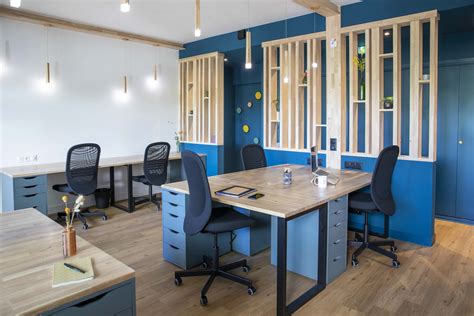 Bureaux Partag S Et Priv Dans Espace De Coworking Studio