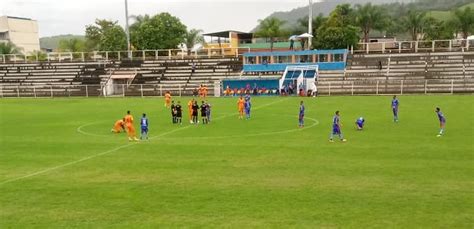 Audax Miguel Pereira vence de virada o Duque de Caxias e segue líder no