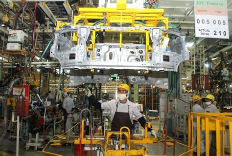 Industri Otomotif Indonesia Dinilai Tumbuh Pesat