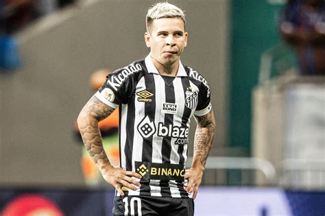 Soteldo pode voltar a ser titular do Santos em dois jogos seguidos após