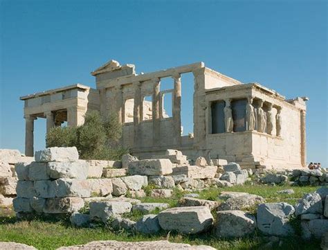 Stunning View of the Erechtheum