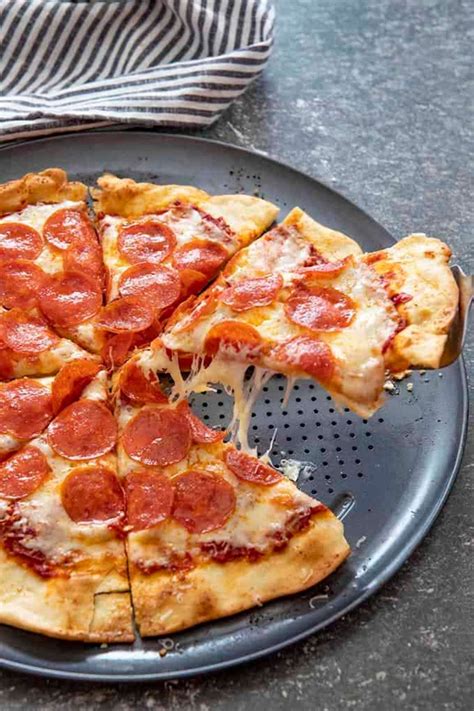 10 Delicious Thin Crust Pizza Recipes You Have To Try - My House Of Pizza