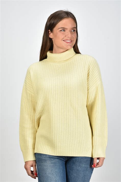 Lisa Yang Pullover Therese Yellow Marjon Snieders