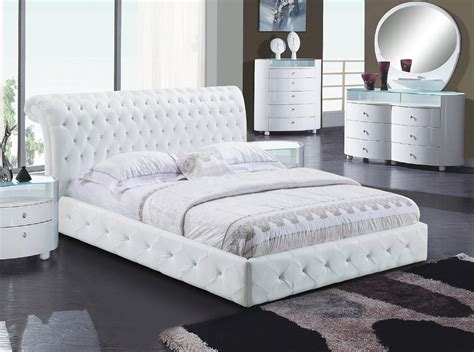 White Finish King Bedroom Set 5Pcs Modern Global United Cosmo & Paris ...