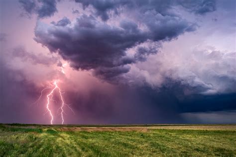 Unwetter Kurz Vorm Sommeranfang Meteorologen Warnen Vor Explosiver