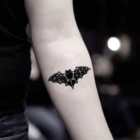 Update 81+ goth bat tattoo best - in.coedo.com.vn