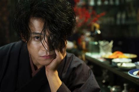 映画『人間失格 太宰治と3人の女たち』は史実にどれくらい基づいている？ネタバレありで見どころ紹介！ Ciatr シアター