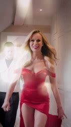 INSTA VID K2S FJ Amanda Holden Red Hot In Red 12 22 2023 Phun Org Forum
