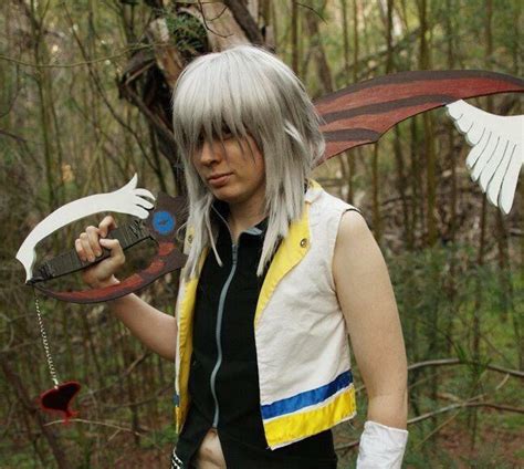 Riku (Kingdom Hearts 2) | Cosplay Amino