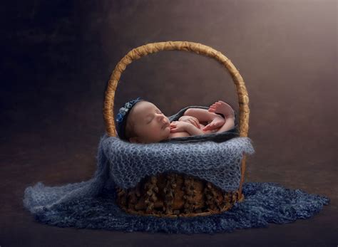 McKenna ~ Creative Newborn Photography