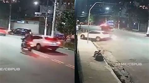 IMÁGENES FUERTES VIDEO Mujer atropella a dos motociclistas para evitar