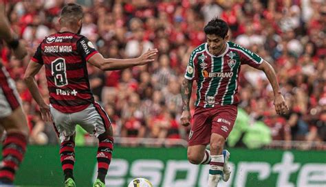 Flamengo x Fluminense Histórico inédito e duelo de artilheiros marcam