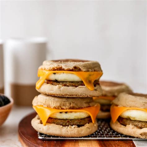 Healthy Make Ahead Breakfast Sandwiches - Kim's Cravings