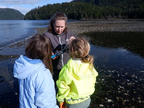 4-H pH program gives Sitka youth a taste of ocean science | UAF news