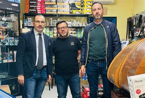 Vittoria Visita Alla Vittima Della Tentata Rapina In Armeria La Sicilia