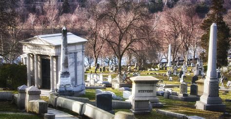 Laurel Hill Cemetery Capture The Momentcapture The Moment