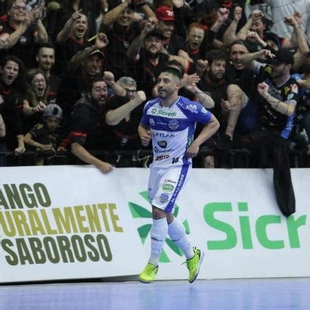 Futsal Conheça o Clássico das Penas entre Pato e Marreco