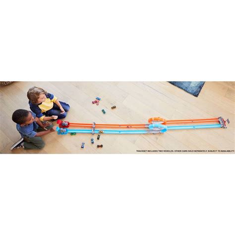 Hot Wheels Action Dubbele Looping Speelset