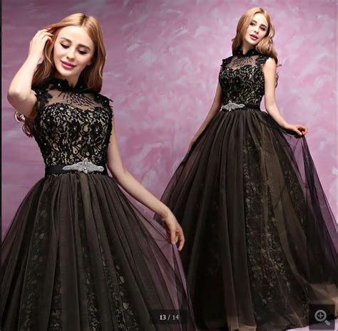 2017 New Design Black Lace Ball Gown Cap Sleeve Prom Dress Princess