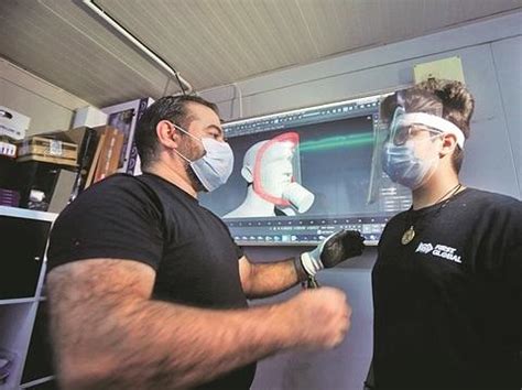 Israel Reimposes Indoor Mask Requirement As Covid Cases Surge