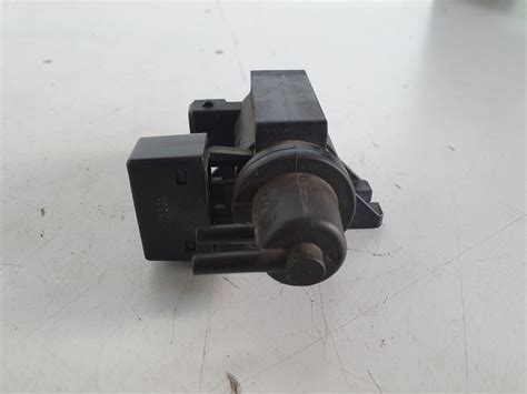 Bmw Er E Lci D Solenoid Pressure Transducer Pierburg